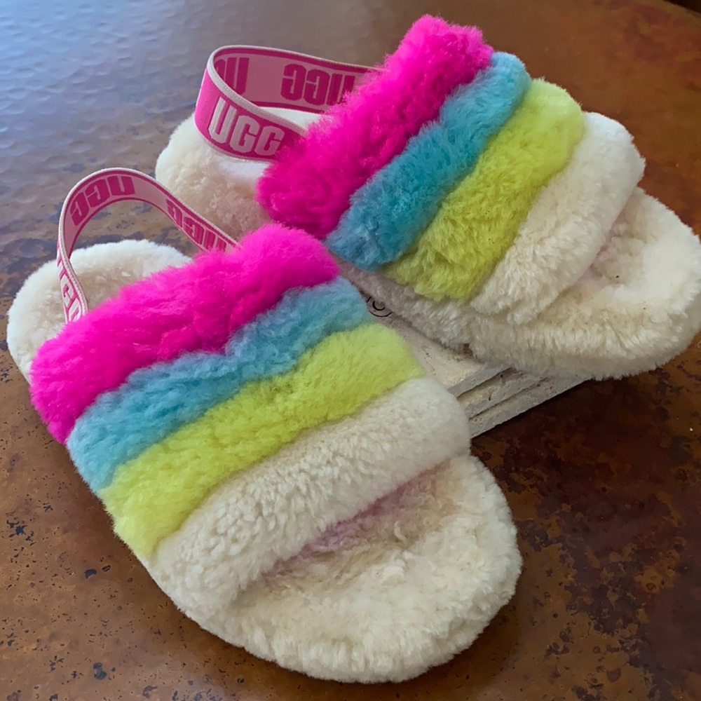 UGG Rainbow Fluff Yeah Slide Slippers - Size Kids 13